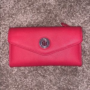 Tommy Hilfiger wallet